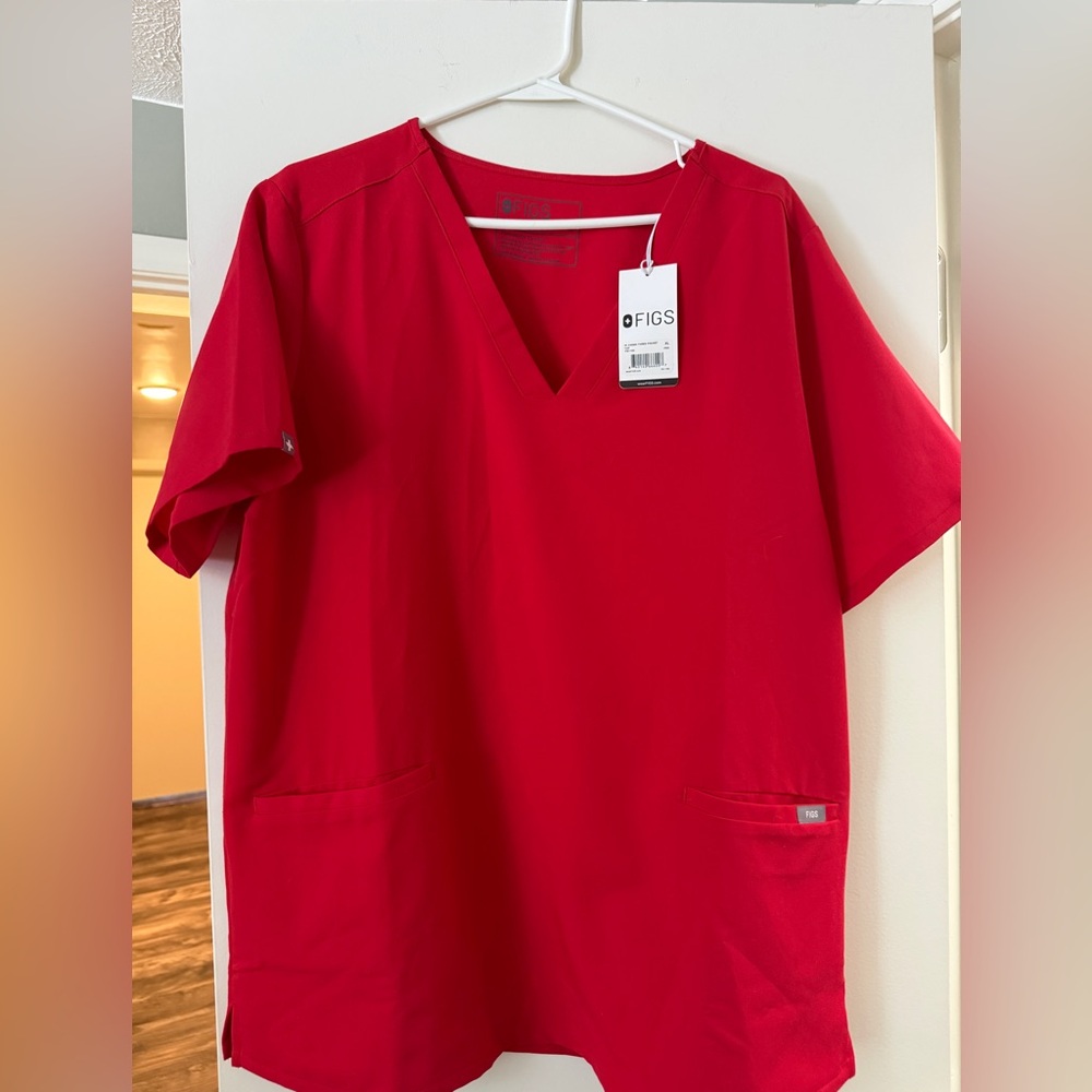 Figs Winning Red Casma Three-Pocket Scrub Top